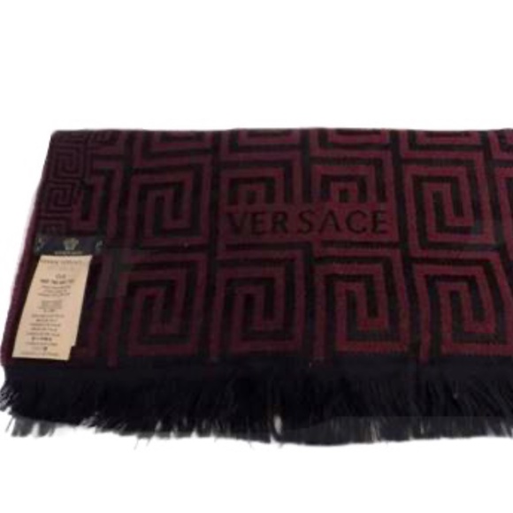 Gianni Versace Black and Maroon Scarf - Picture 3 of 9